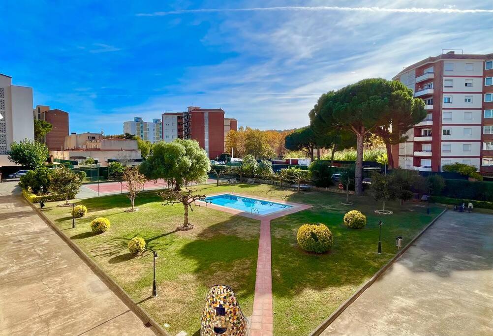 Encantador Apartamento En Playa De Aro Platja d'Aro Exterior photo